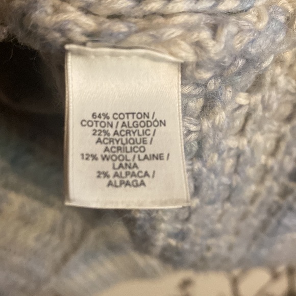 Victoria's Secret Knit Sweater XL - Picture 4 of 4